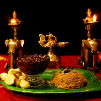 Garlic Kuzhambu Rice Paste