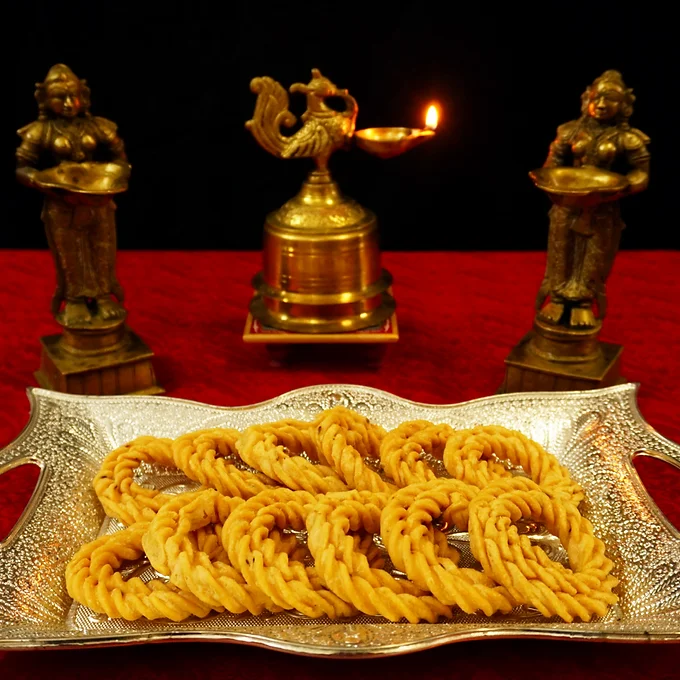 Suswaad Kai Murukku – Traditional Handcrafted Spiral Snack
